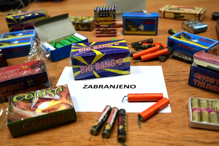 Nema igre: petarde u rukama djece znače kazne, prijave i socijalnu službu