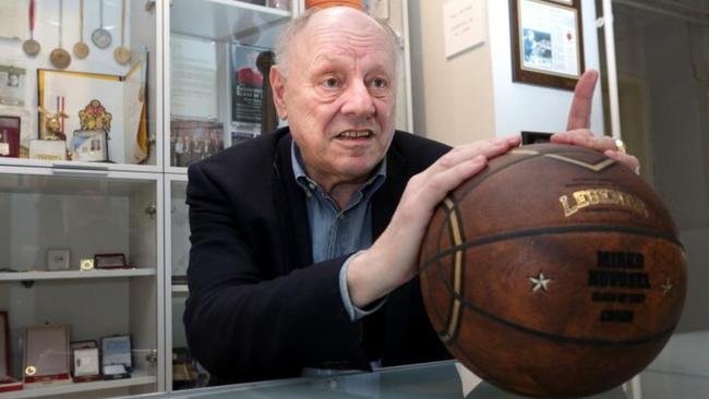 Legenda života košarke: U 86. godini preminuo Mirko Novosel, hrvatski mag košarke