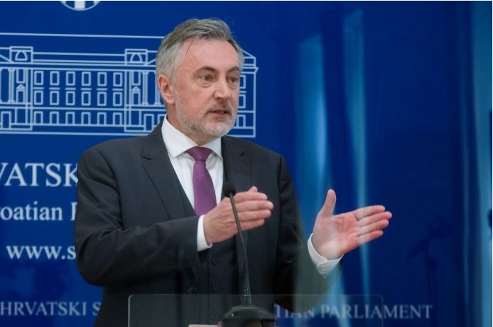 Članovi Predsjedništva DP-a traže sjednicu i objašnjenje Škorine ostavke