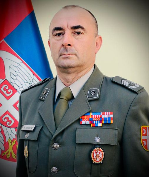 CVILI ZBOG OLUJE, A POGLEDAJTE MU BRATA: Ovo je MLADEN PUPOVAC, zastavnik prve klase i glavni podoficir Kopnene vojske Srbije!