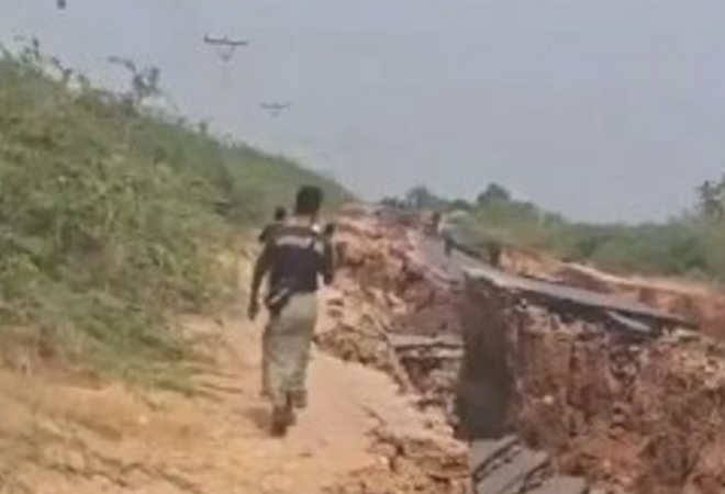 Pogledajte grdosiju koja je nastala nakon razornog potresa: Zemlja se otvorila