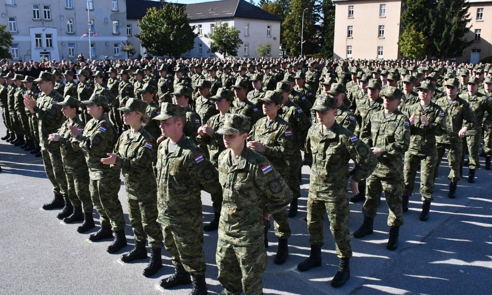 Da, i dijaspora će morati odraditi vojni rok: Evo što o tome za tportal kažu u MORH-u