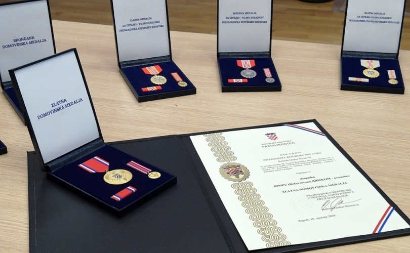 Podijeljeno je mnogo odličja, ali kome?