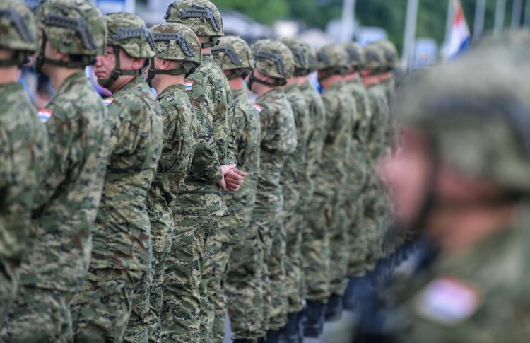 MORH zapošljava 160 ljudi: Traže više domara, frizera, domaćica, krojača…