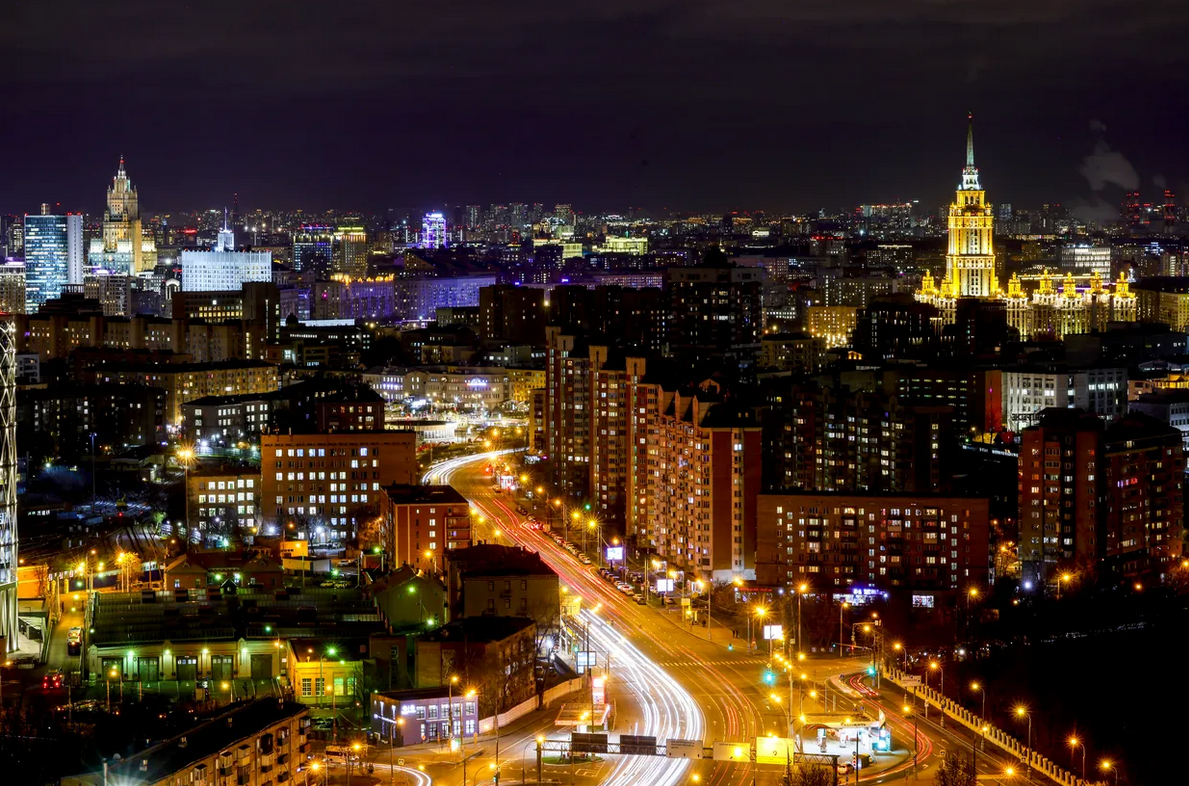 Rusija tvrdi da je u tri sata srušila 112 ukrajinskih dronova, dio letio prema Moskvi