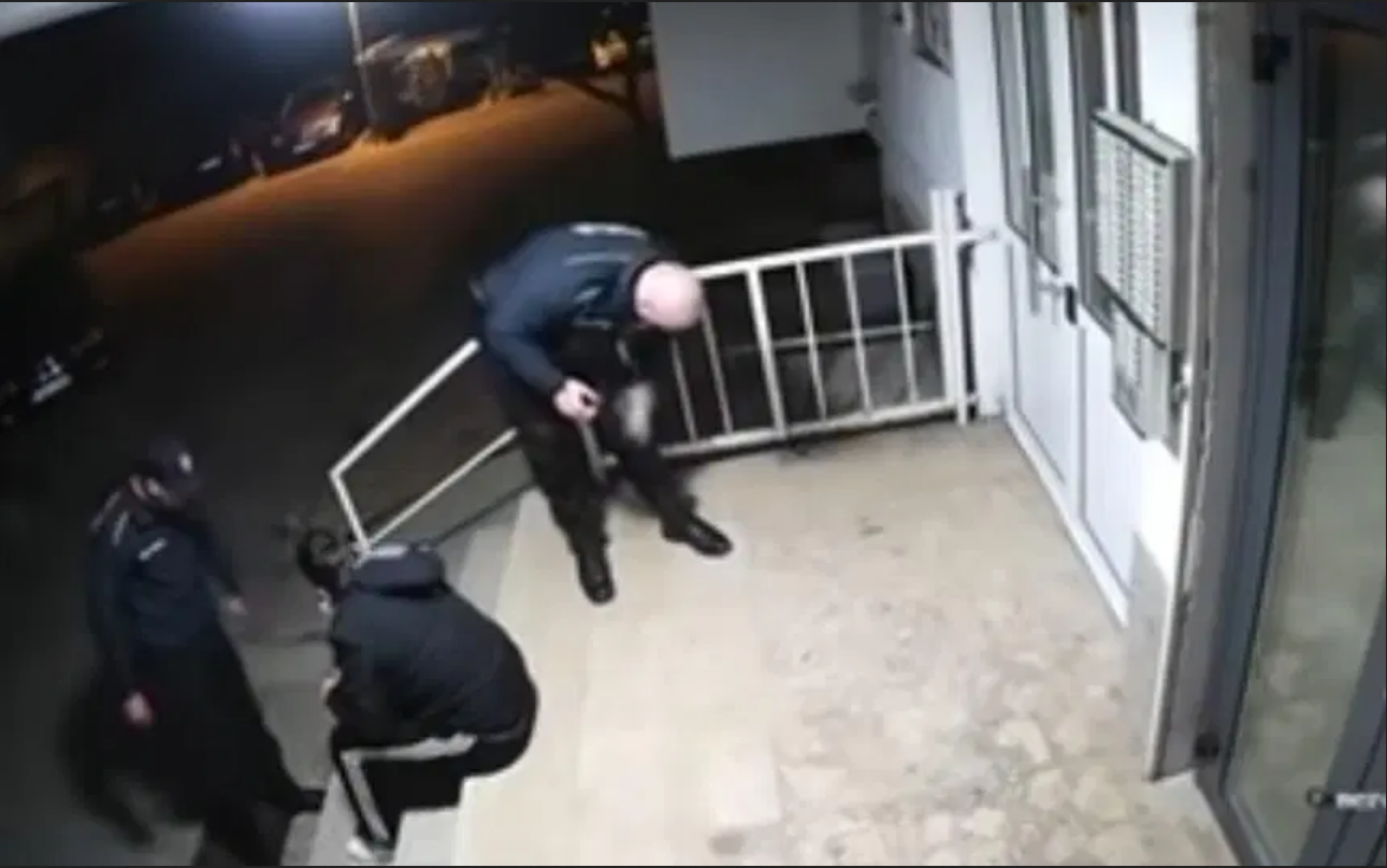 Dvojica policajaca pretukla mladića u Mostaru, oštre osude javnosti