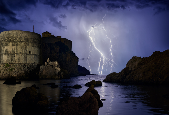 OZBILJNO UPOZORENJE Stiže nevrijeme na užarenu hrvatsku zemlju, Crometeo upozorava: ‘Ako možete, razmišljajte što možete zaštiti’