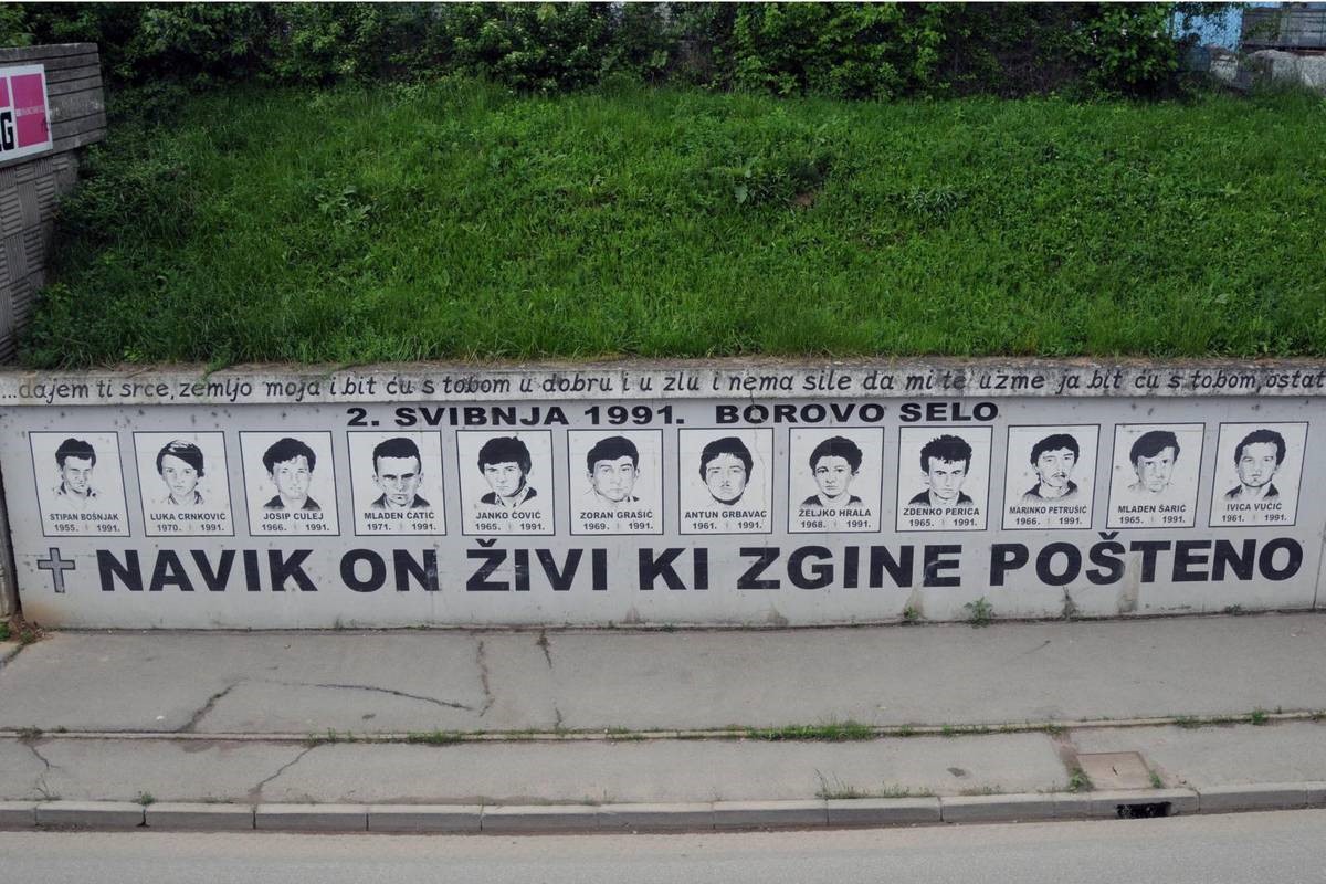 ZLOČINOM U BOROVU SELU 2. SVIBNJA 1991., SRPSKI TERORISTI SU HRVATSKOJ NAJAVILI KRVAVI RAT