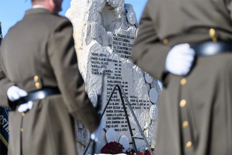 Sjećanje na žrtve Nadina