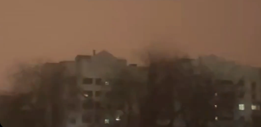 Noćni napadi na Belgorod i Luhansk: Oštećena energetska infrastruktura, izbijeni požari na skladištima nafte