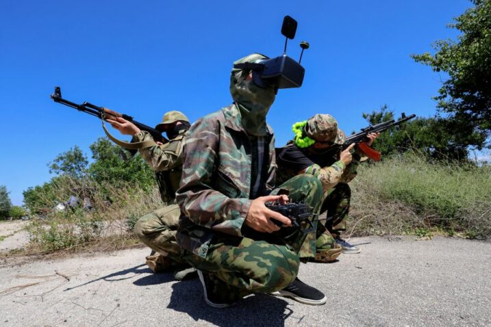 VIDEO Novi veliki napad na Krim, eksplozije i u Rusiji. Rusi tvrde: ‘Uništili smo 11 zračnih i pet morskih dronova’