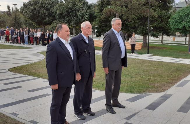 Vijenac, misa, fotoizložba i druženje za 31. obljetnicu ustroja 132. brigade