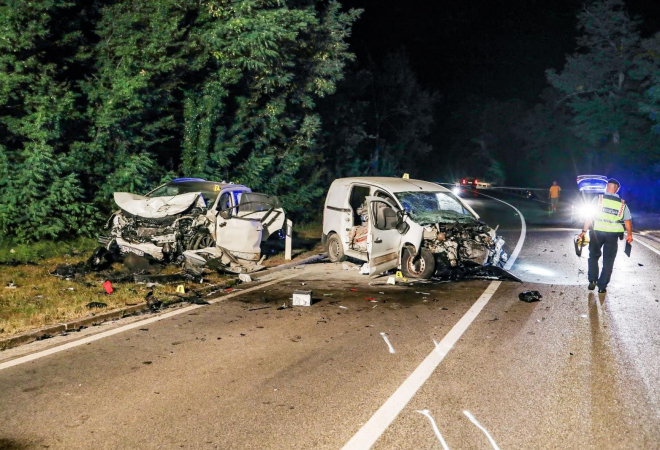 TEŠKA NESREĆA U ISTRI: U frontalnom sudaru vozač izgubio život, dvije osobe ozlijeđene!