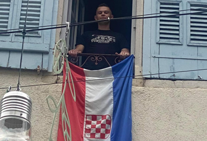 Nećak ubijenog francuskog heroja Nicoliera razvio hrvatsku zastavu! Krv nije voda