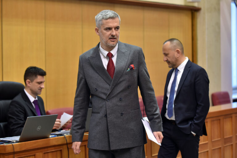 Slučaj Raspudić mogao bi imati ozbiljne političke posljedice. Rekonstruirali smo što se dogodilo