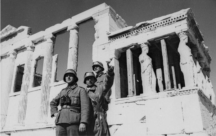 27. travnja 1941. – Hitler ušao u Atenu i pregazio Jugoslaviju na putu prema Grčkoj