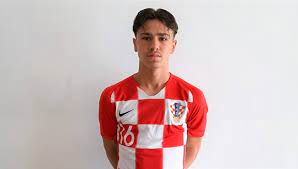 Ne priča hrvatski, tata mu je Nijemac, ali   veliki talent izabrao je Hrvatsku!