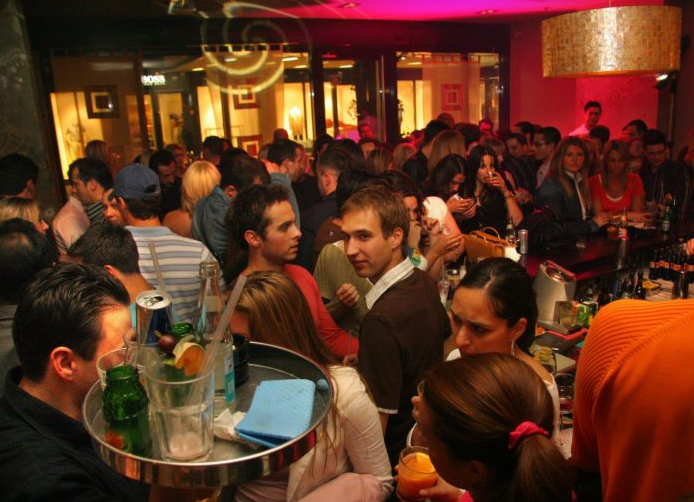 GADE MU SE NARODNJAČKI KLUBOVI! General otkupio kultni zagrebački restoran: ‘Napravit ću pravi europski noćni klub’