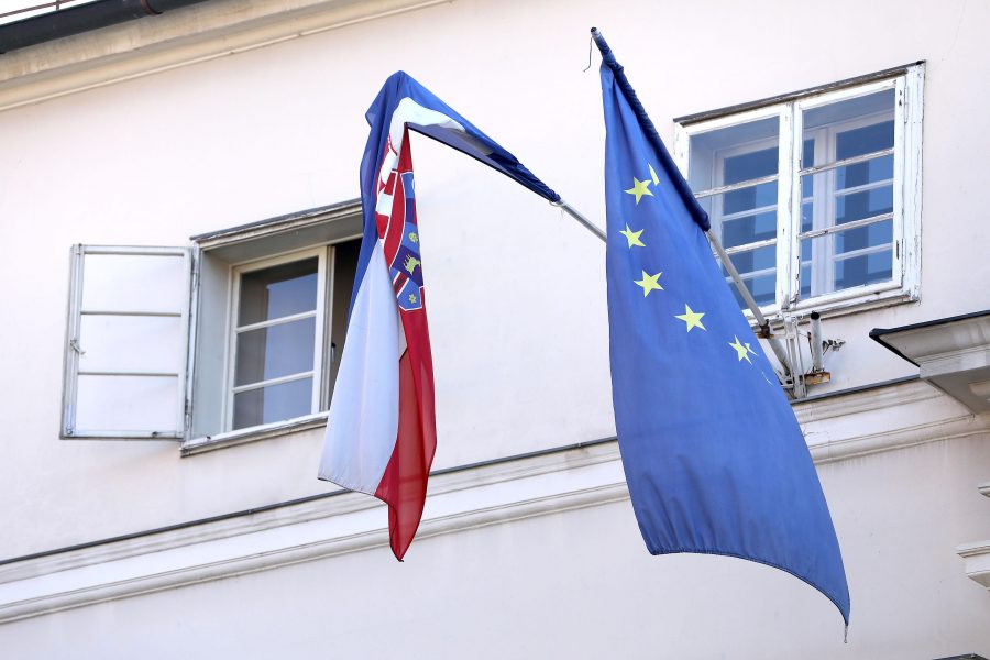 Država će financijski poticati spajanje općina