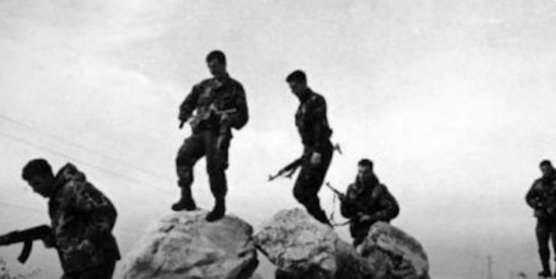 12. travnja 1992. na područje Livna stižu satnije „Bušića“ iz Posušja, Širokog Brijega i Ljubuškog