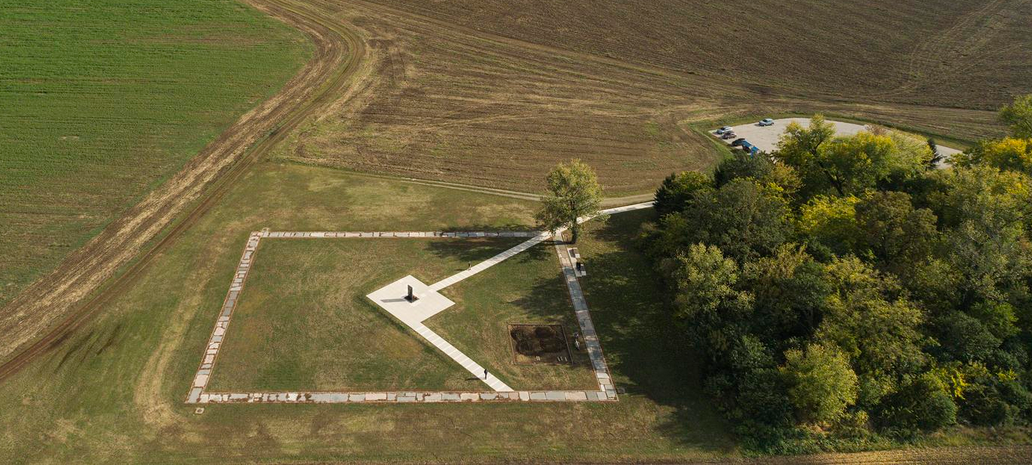 Batinaši iz špalira s Ovčare, svi su uhićeni iz sela kraj Vukovara, Tajni svjedok: 'Tarzan je mlatio'