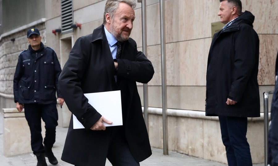 VISOKE TENZIJE  Žestoka svađa Čovića i Izetbegovića tijekom pregovora o promjeni izbornog zakona BiH