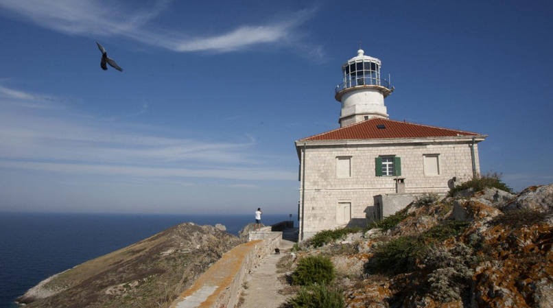 JE LI OVO POTRES? Svjetioničari s Palagruže: ‘Skočili smo do prozora i vidimo da se mičemo lijevo-desno!‘