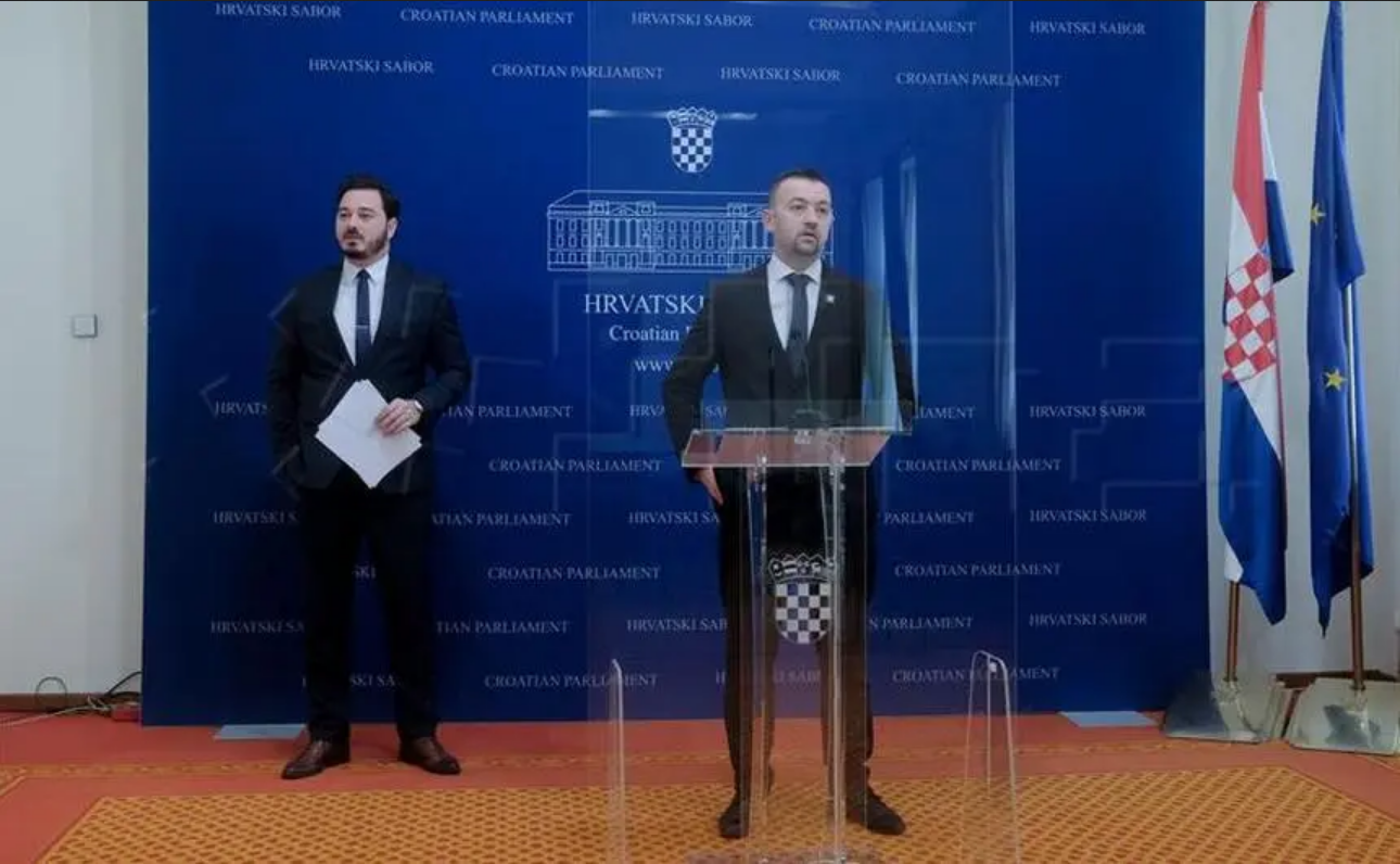 Marijan Pavliček: Hrvati jednom, nacionalne manjine dvaput
