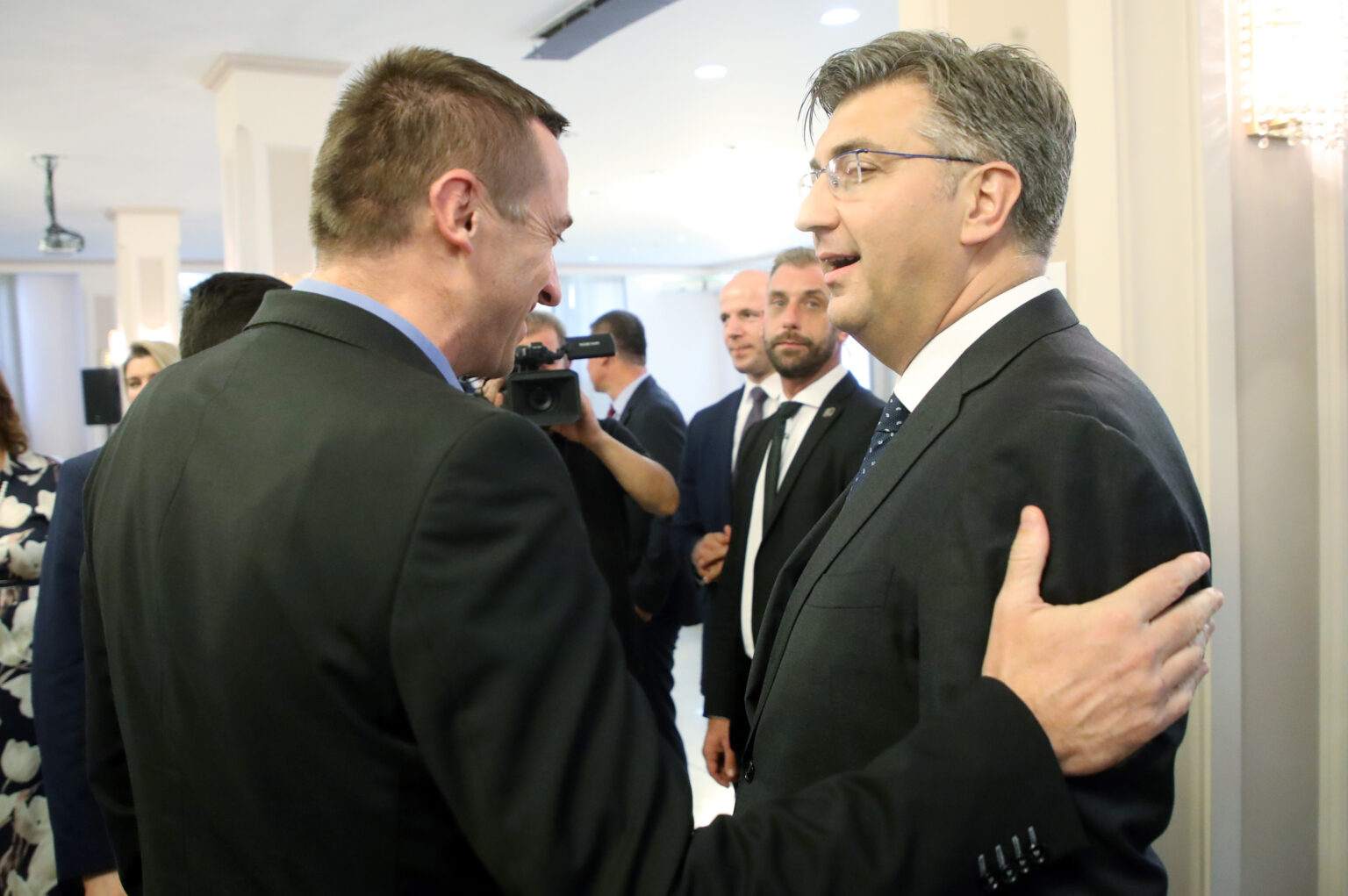 Procurio je popis osam DP-ovih državnih tajnika, među njima nema Davora Dretara Dreleta. Evo tko su oni