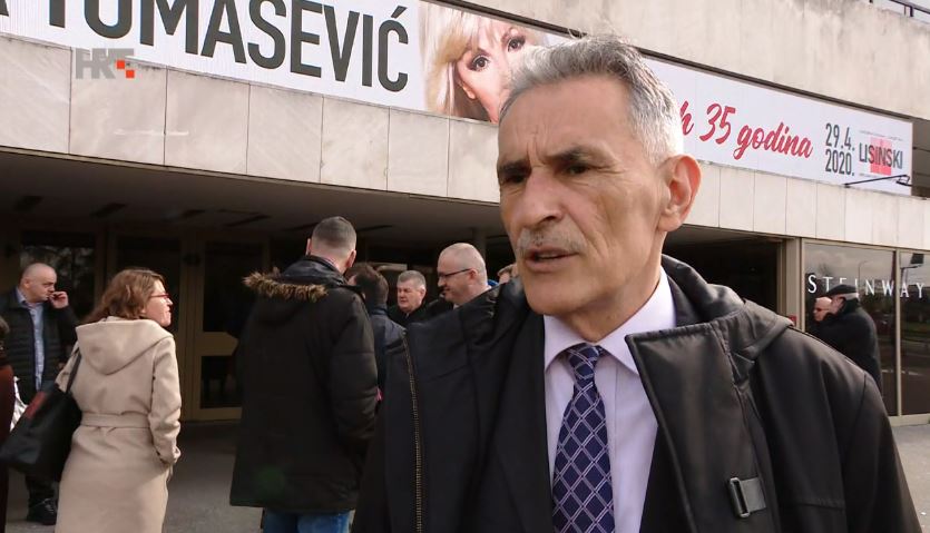 Pet ključnih činjenica koje Visoki prekršajni sud treba znati o HOS-u i njegovu znakovlju