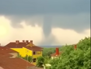 Pijavica kod Rovinja i upozorenja na opasne meteorološke prilike