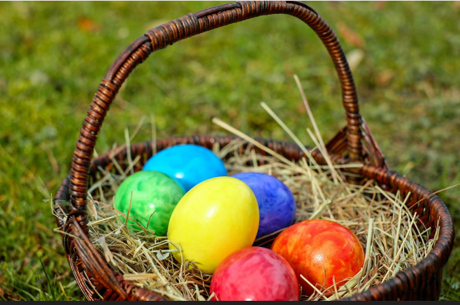 Kako bez puno muke oguliti koru od jaja? Ključna su dva trika!