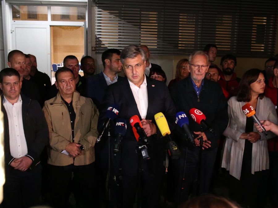 Plenković: Ljudi ne pamte ovakvu nesreću, svi ostaju terenu
