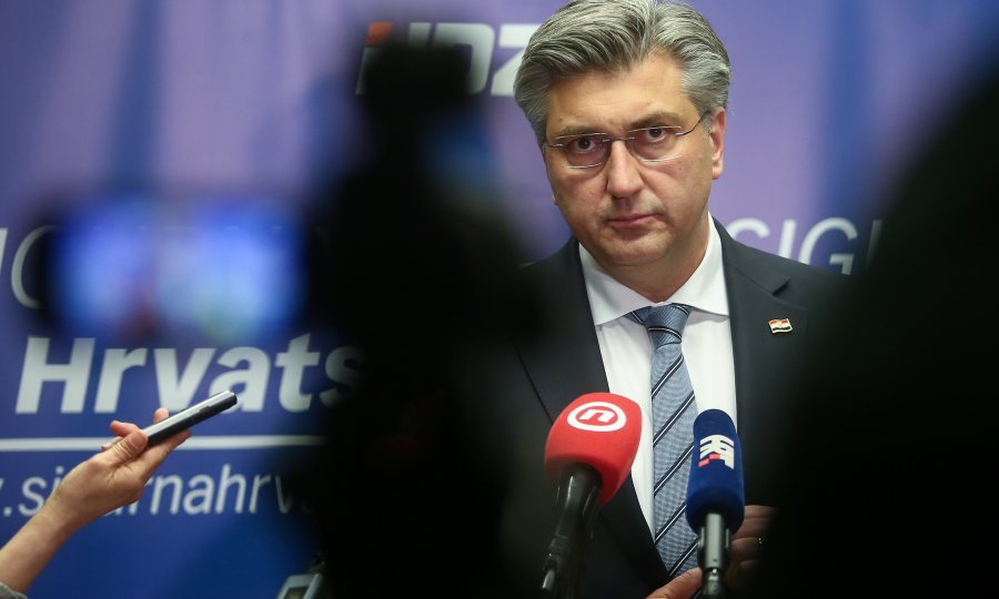 Plenković potvrdio: Za sada nema obustave cijepljenja AstraZenecom u Hrvatskoj
