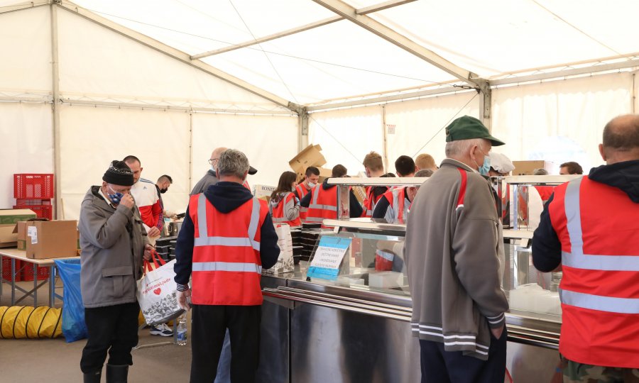 Pleter izgubio posao pripreme obroka na potresom pogođenom području