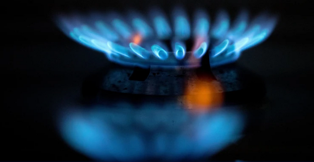 Detalji drame u Dubrovniku: U stanu eksplodirao plin, skočio kroz prozor i pao na krov auta