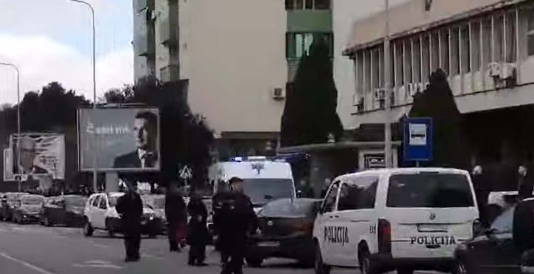 VIDEO Eksplodirala bomba na sudu u Podgorici, ima poginulih i teško ozlijeđenih!