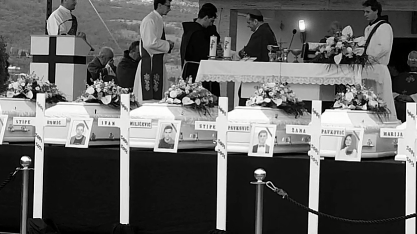 STIGLI NALAZI OBDUKCIJE: Evo što je uzrok smrti osmero mladih iz Posušja