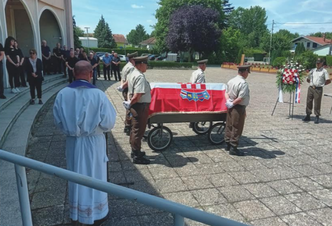 Pokopan muškarac koji se zapalio, stigla poruka s pogreba: ‘Sram vas bilo, nije bio propali kockar’