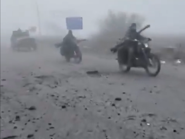 Postapokaliptične scene iz Pokrovska: Ruski vojnici ulaze u grad, borbe se nastavljaju