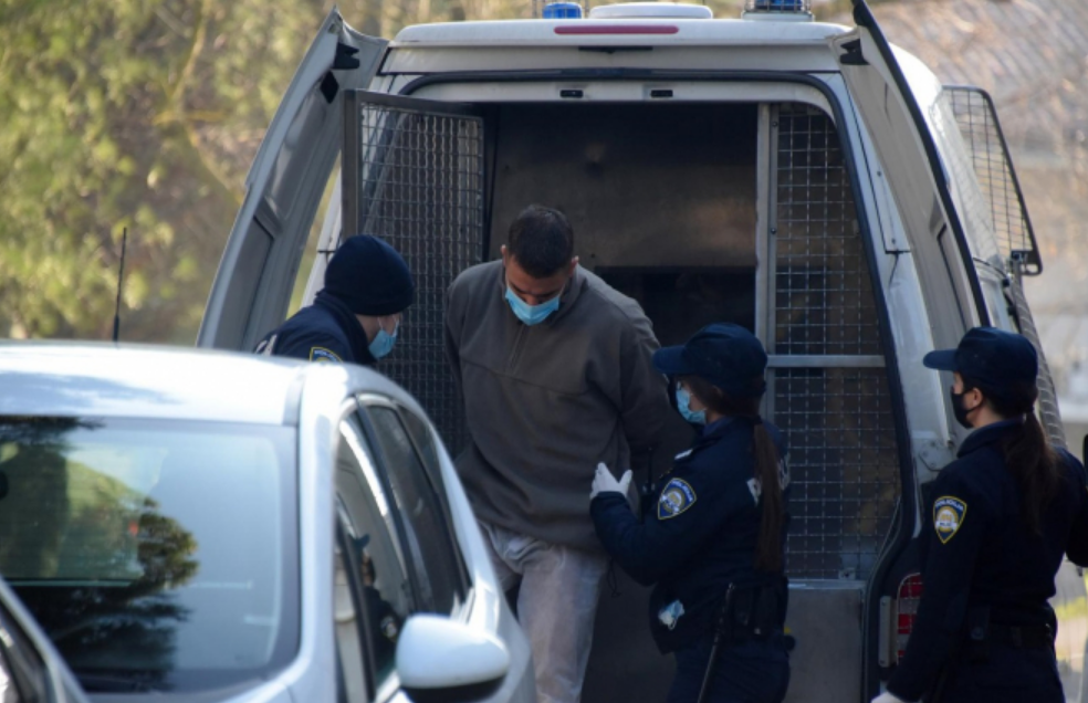 VELIKA POTJERA POLICIJE ZA BJEGUNCIMA: Nakon što su iskočili iz ‘marice’ skrivali se čitav vikend. Dolijali kod Đakova