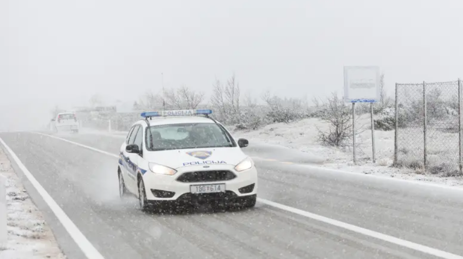 U SESVETAMA Uhićen 28-godišnjak povezan s iznudom i nestankom novca iz kuće župana Pauka