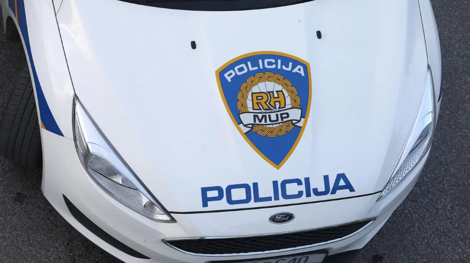 Pješak poginuo u naletu auta