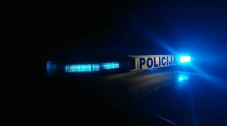 Talačka kriza u Dugavama? Muškarac se navodno zatvorio u stan i prijeti, službe na terenu