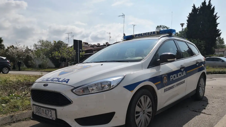 Sudarili su se auto i autobus pun učenika u Vrgorcu: Petero djece zatražilo pomoć liječnika