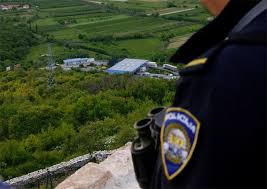 Novi skandal u MUP-u: Granični policajac uzimao mito za lažne granične pečate