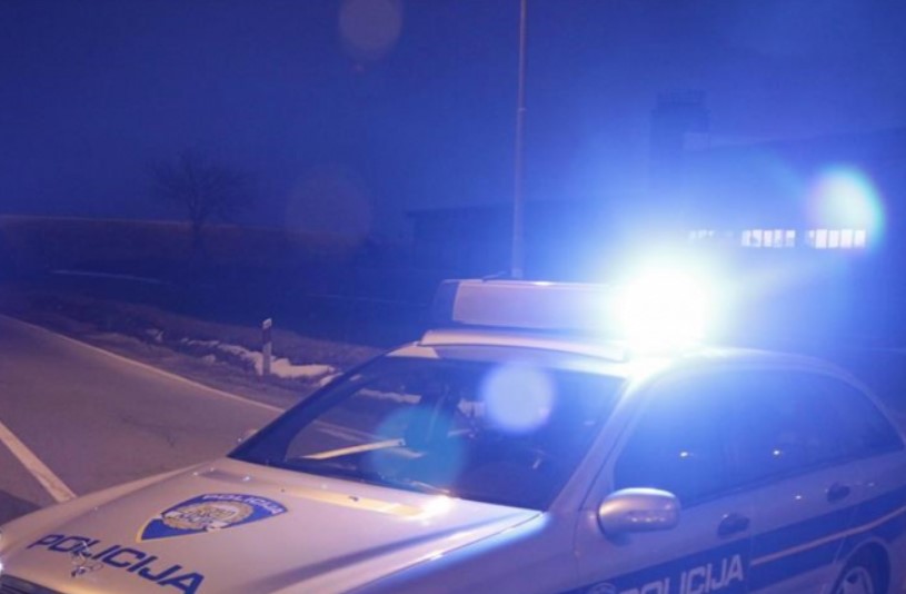 U Labinu teško ozlijeđen stariji muškarac, na njega autom naletio 98-godišnjak