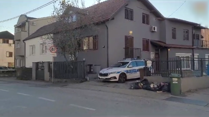 Policija objavila detalje: Netko je bacio dvije ručne bombe u Rudešu, auti i kuća oštećeni