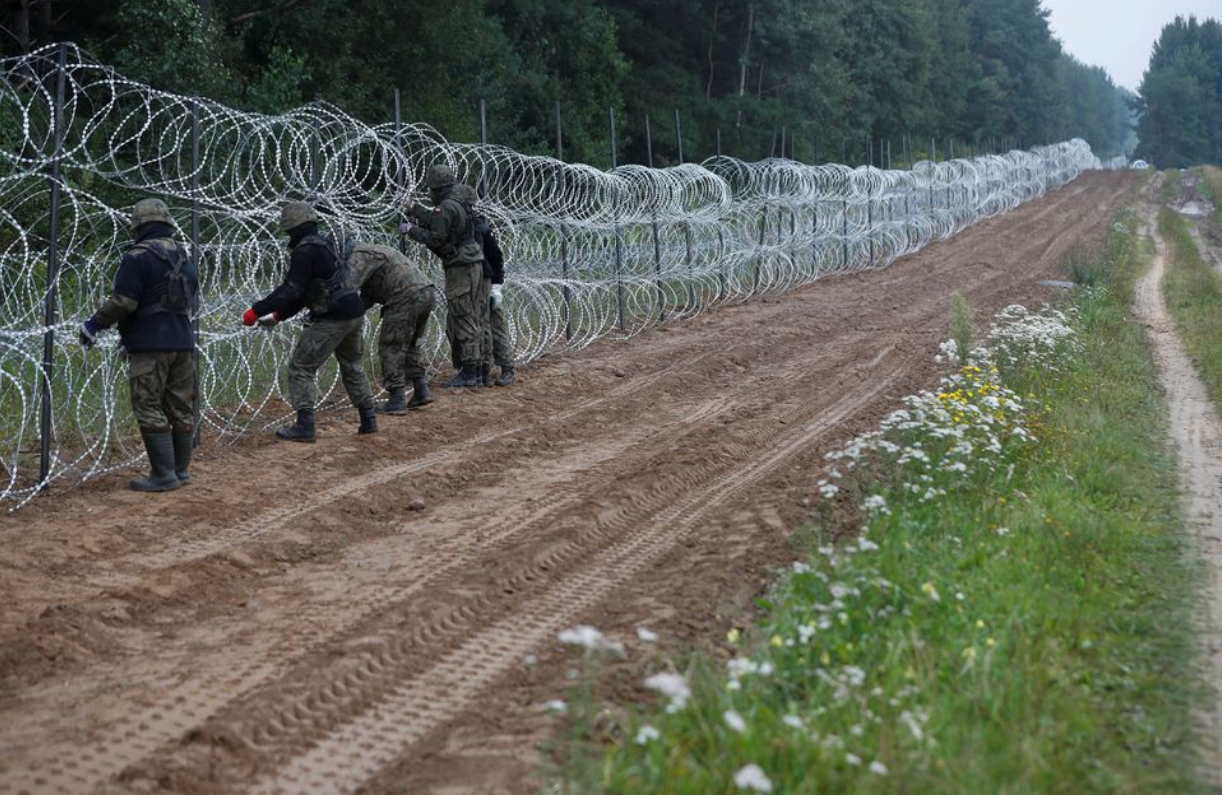 Poljska dovršila 'migrantsku ogradu' duž bjeloruske granice