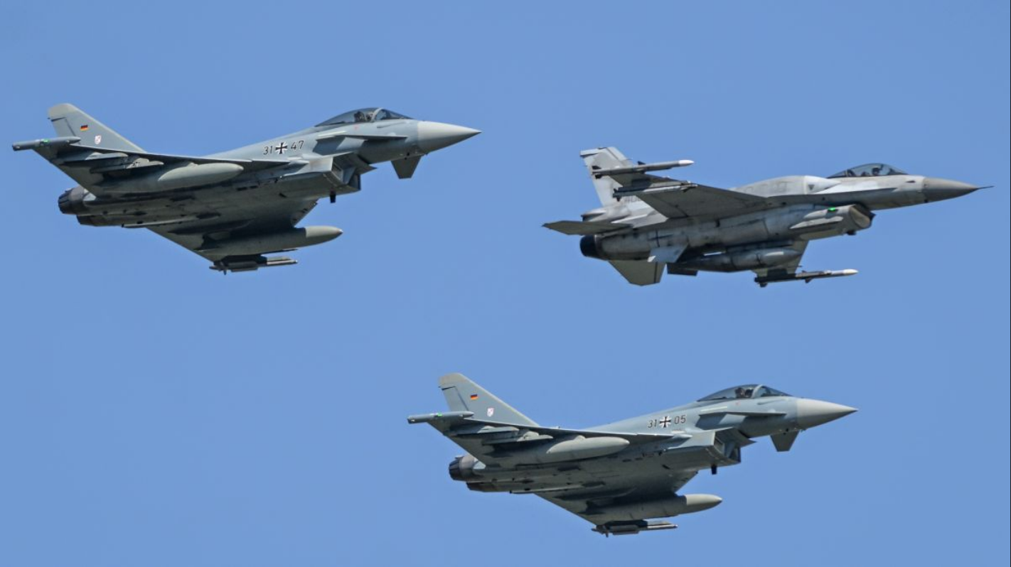 Nakon spuštanja vojnih aviona Poljska otvorila zračne luke Rzeszow i Lublin